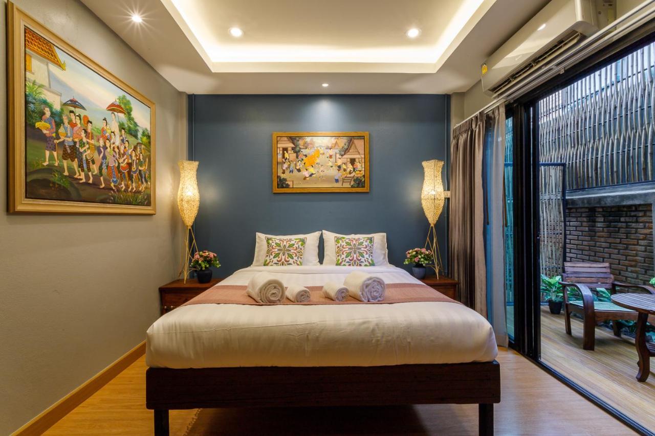 One Art And Gallery Chiang Mai
